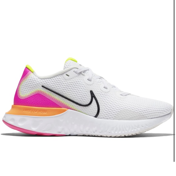 Nike Womens Renew Run in Platinum Pink Blast size 9.5 - Picture 1 of 8